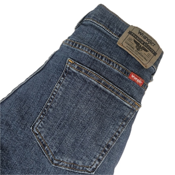 Wrangler Blue Straight Leg Jeans - Picture 4 of 10